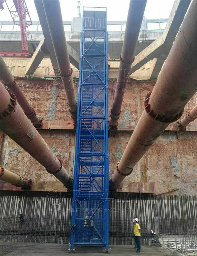 江苏工地安全爬梯基坑上下爬梯(图2)