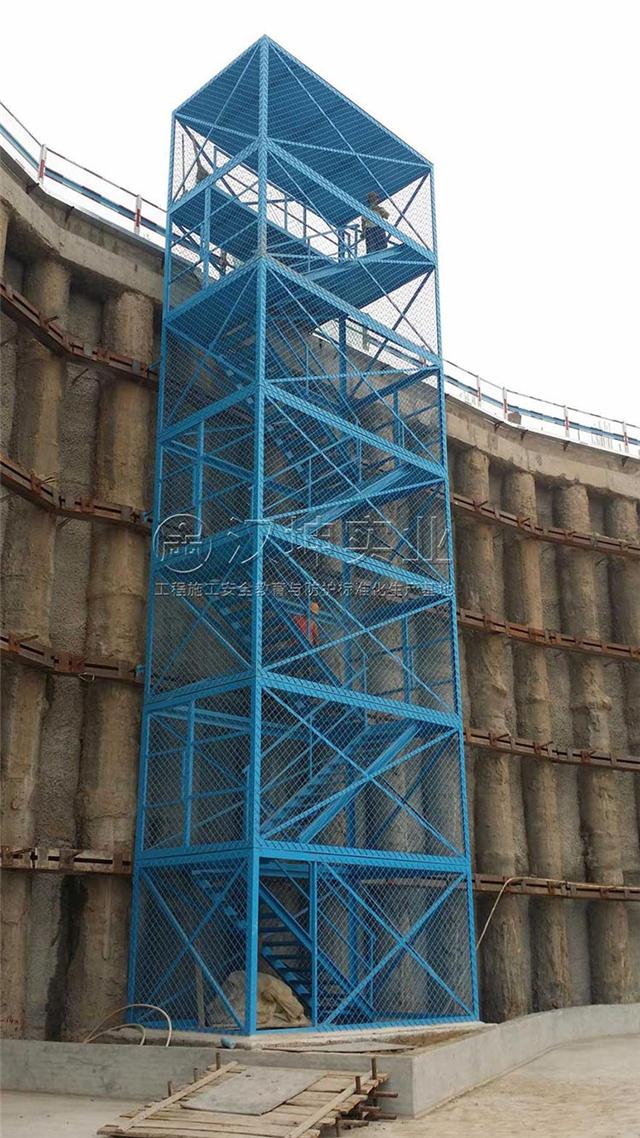 汉坤实业工地爬梯：打造您施工现场的安全卫士(图4)