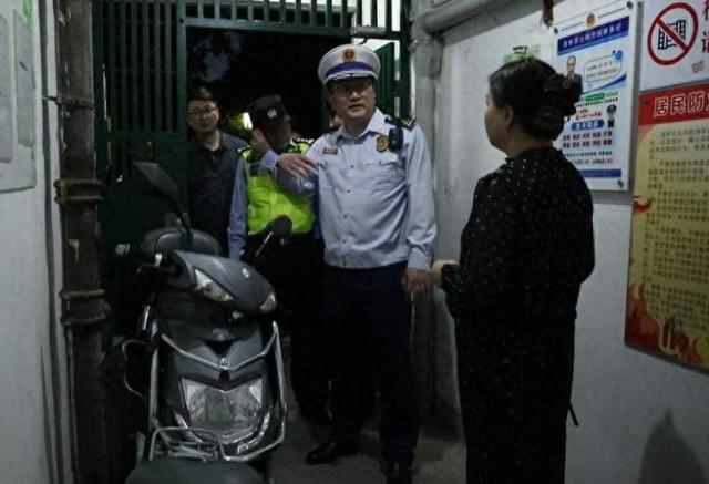 “蓝朋友”+上海开展电动自行车第一次集中夜查行动重点检查五项内容(图1)